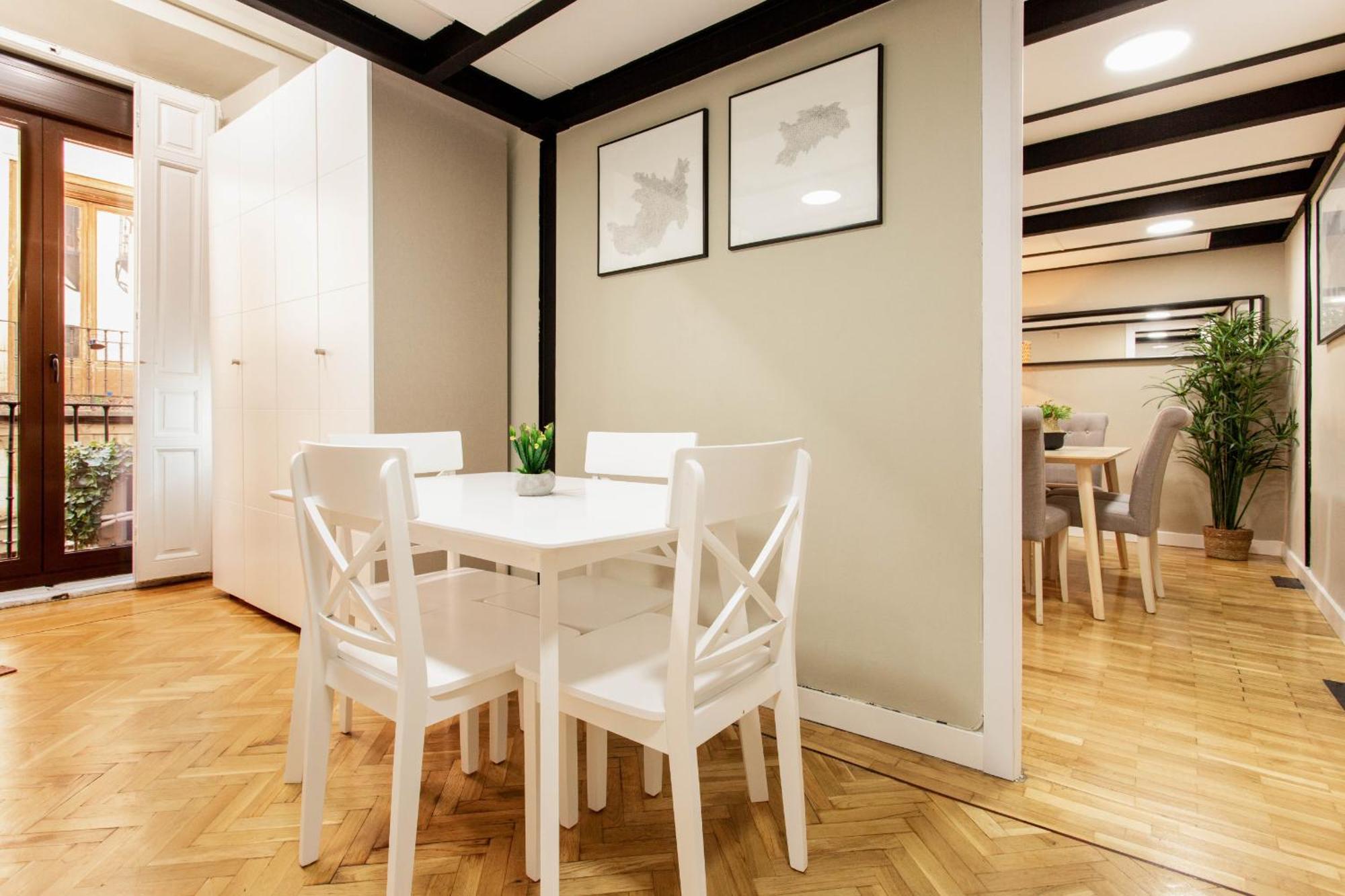 Апартаменты Tirso Loft En Мадрид Экстерьер фото